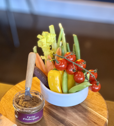 Mediterranean-style tapenade made with grilled aubergines, black olives, olive oil, capers, and lemon. GF/DF